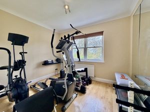 Photo 5- click for photo gallery